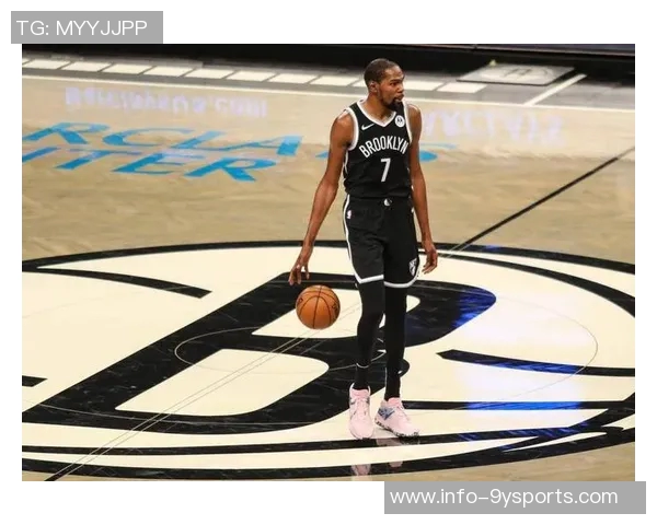 杜兰特雕像设计引发热议下半身雷霆上半身勇士一手篮网寓意深刻